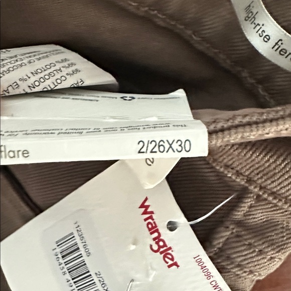 Wrangler Classic Brown Jeans - Picture 4 of 5